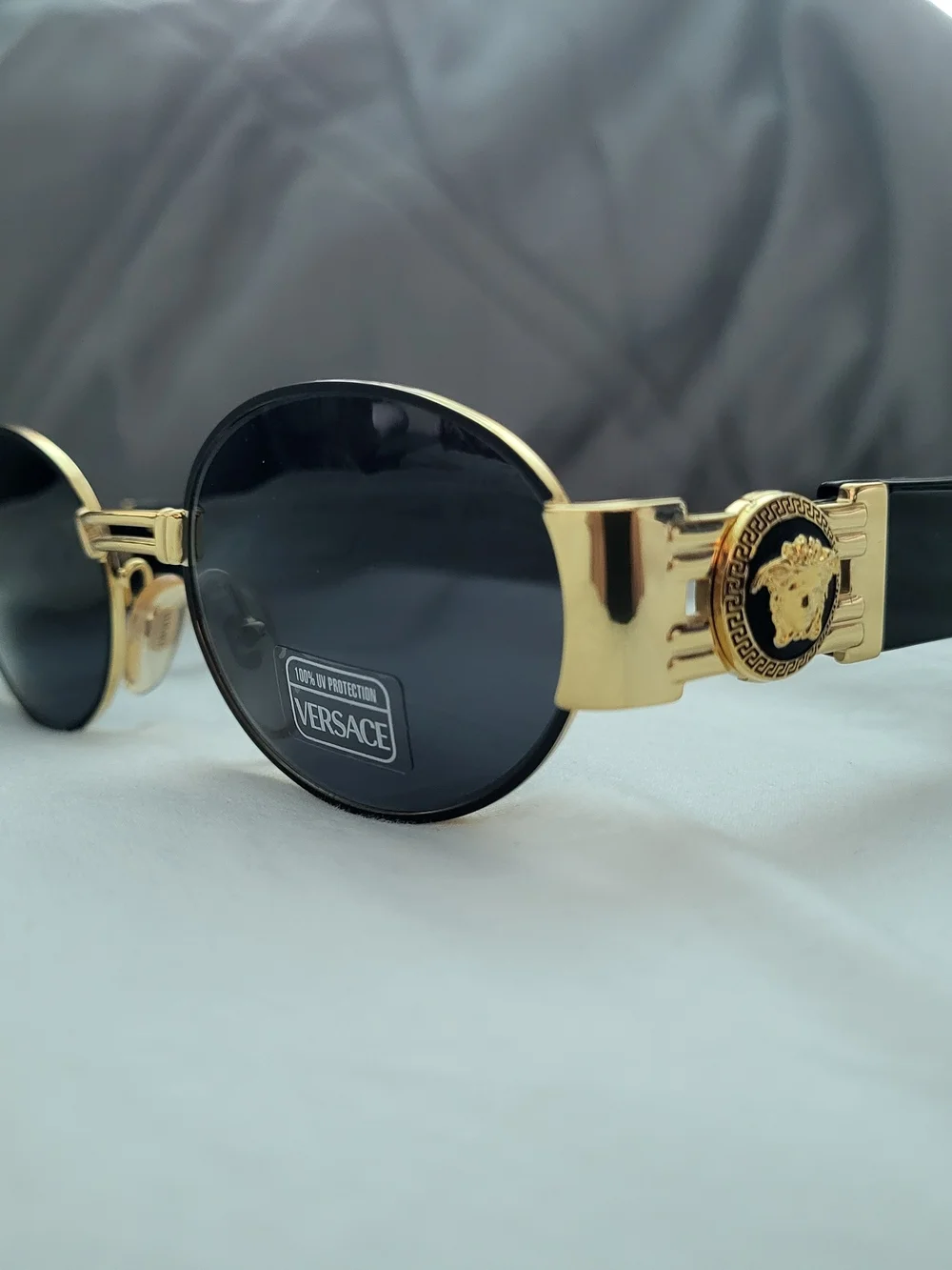 Vintage Gianni Versace Gold Frame Oval Unisex Sunglasses MOD S71 COL 09M